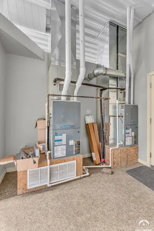 $2,690,000 | 374 North 750 Road, Overbrook, KS 66524