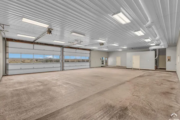 $2,690,000 | 374 North 750 Road, Overbrook, KS 66524