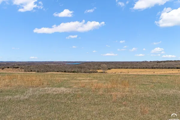 $2,690,000 | 374 North 750 Road, Overbrook, KS 66524