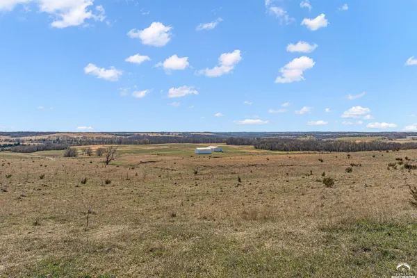 $2,690,000 | 374 North 750 Road, Overbrook, KS 66524