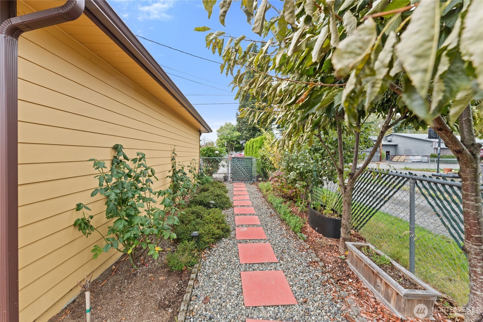10107 Meridian Avenue Everett, WA 98208 - Photo 24 of 26