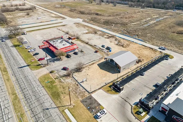 a picture of city view