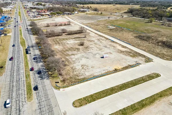 $10,775,000 | 3209 Texoma Parkway, Sherman, TX 75090