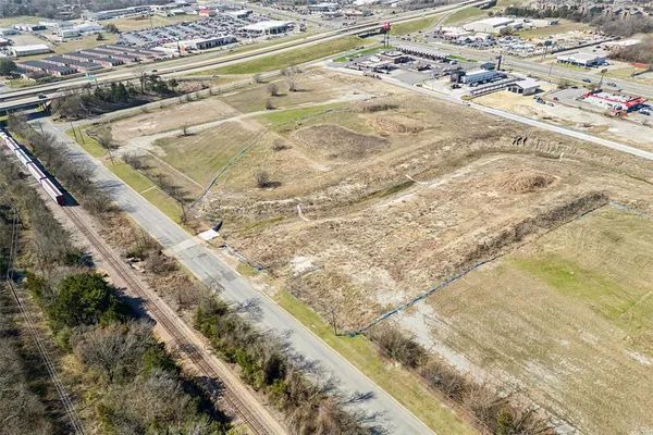 $10,775,000 | 3209 Texoma Parkway, Sherman, TX 75090