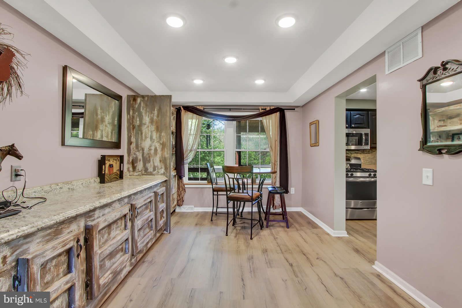 10782 Lucky Road Felton, PA 17322 - Photo 3 of 59 Gallery Image 3