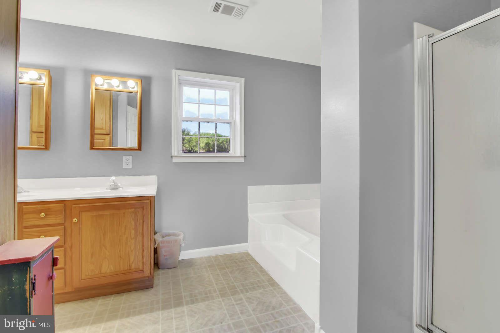 10782 Lucky Road Felton, PA 17322 - Photo 10 of 59 Gallery Image 10