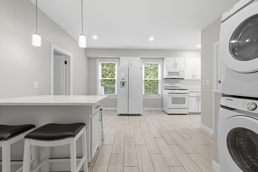 40 County Street, Unit 1 Peabody, MA 01960 - Photo 8 of 31