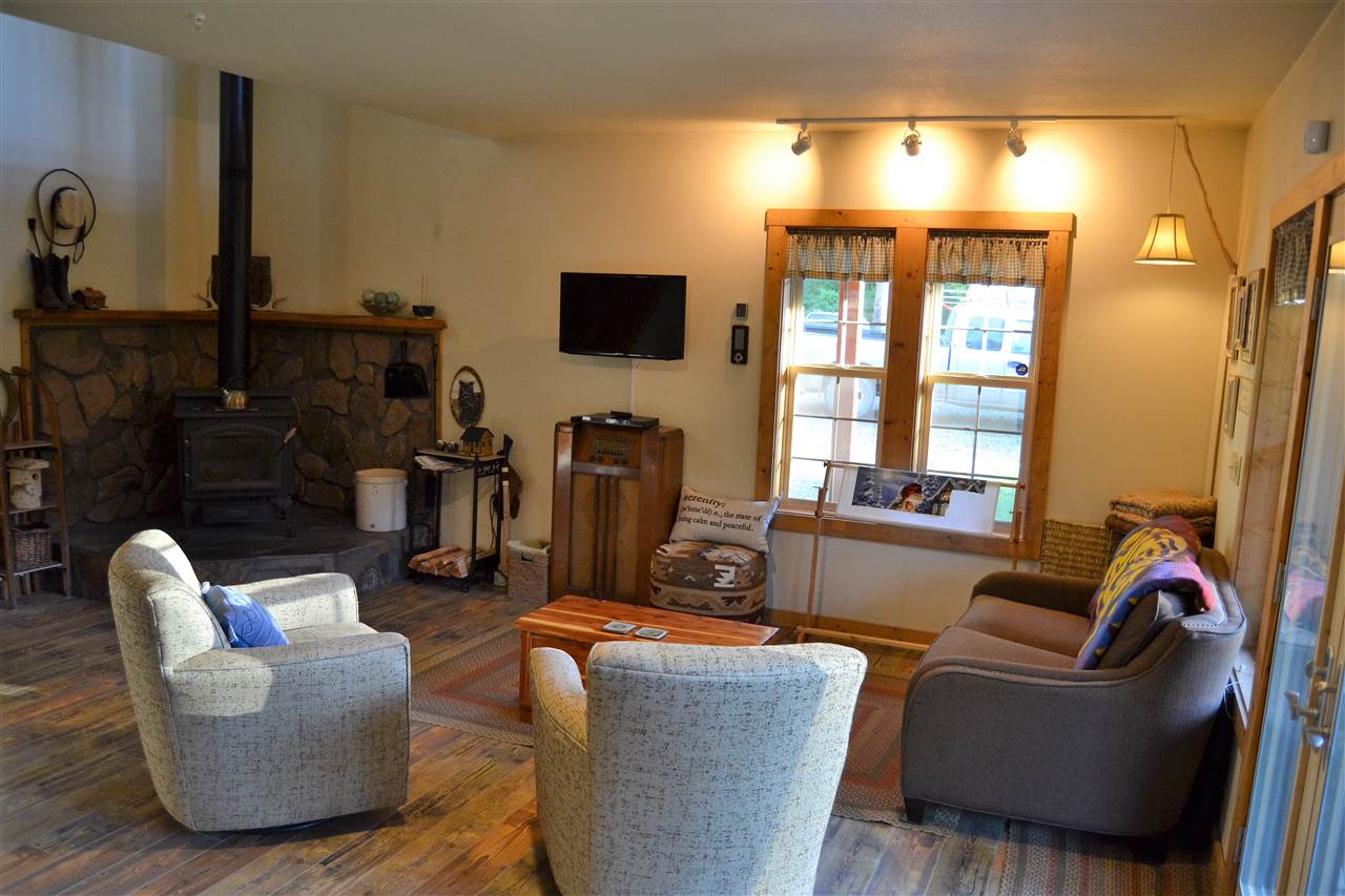 3253 Red Marble Road Valley, WA 99181 - Photo 10 of 20 Gallery Image 10