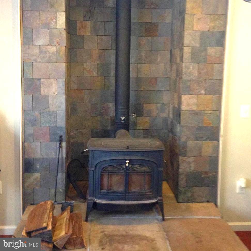 8441 Ridge View Road Lusby, MD 20657 - Photo 10 of 20 main flr. family room