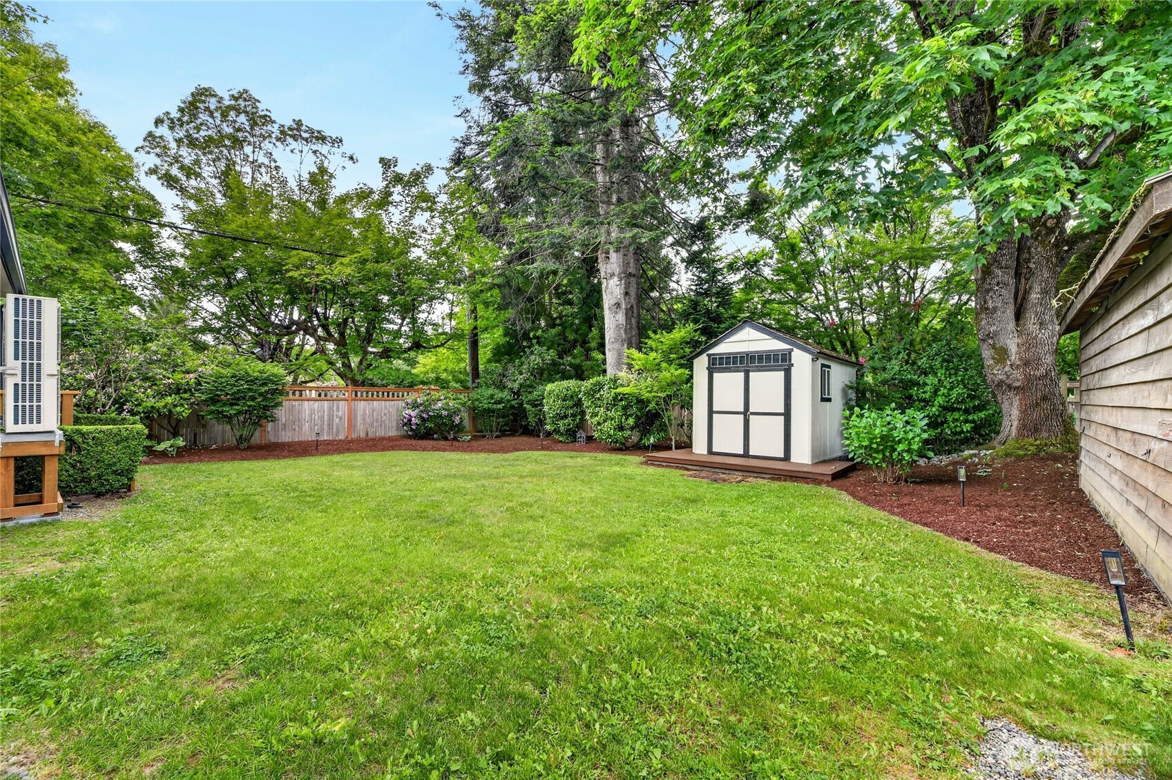 7876 Maple Avenue Southeast Snoqualmie, WA 98065 - Photo 31 of 33