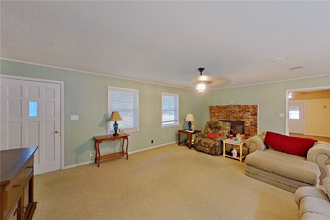 4606 Dukes Road Waycross, GA 31503 - Photo 7 of 43