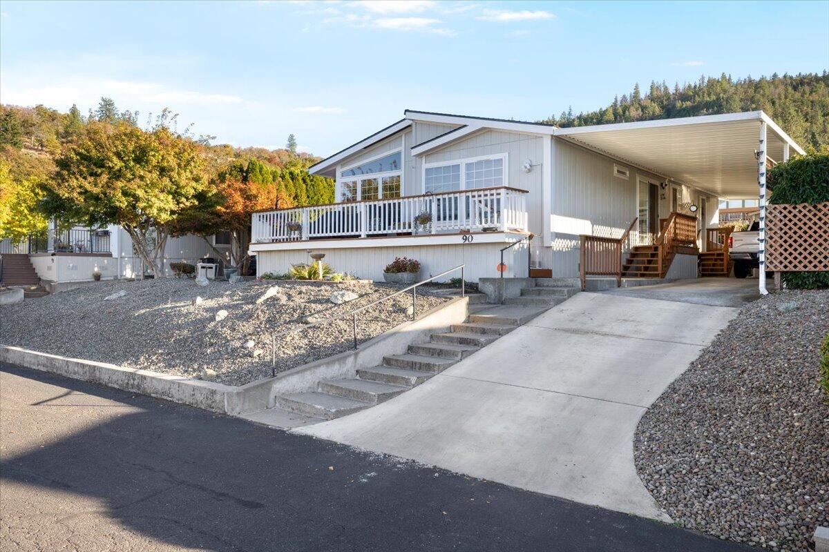 3955 South Stage Road, Unit 90 Medford, OR 97501 - Photo 1 of 42 01-CI_2137