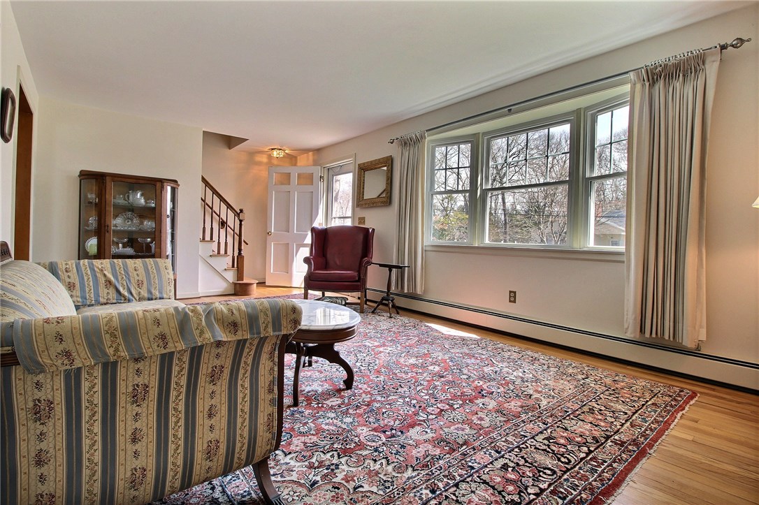 12 Memory Lane Westerly, RI 02891 - Photo 7 of 30