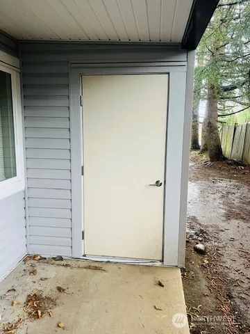 $248,000 | 26339 116th Avenue Southeast, Unit I102, Kent, WA 98030