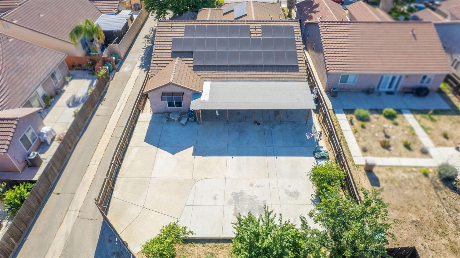 1135 Rafer Johnson Drive Kingsburg, CA 93631 - Photo 50 of 55