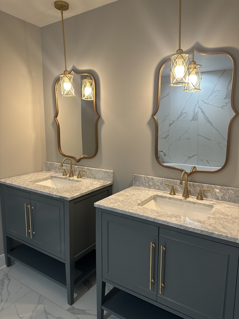 115 Somerset Road Willowbrook, IL 60527 - Photo 12 of 22 Gallery Image 12