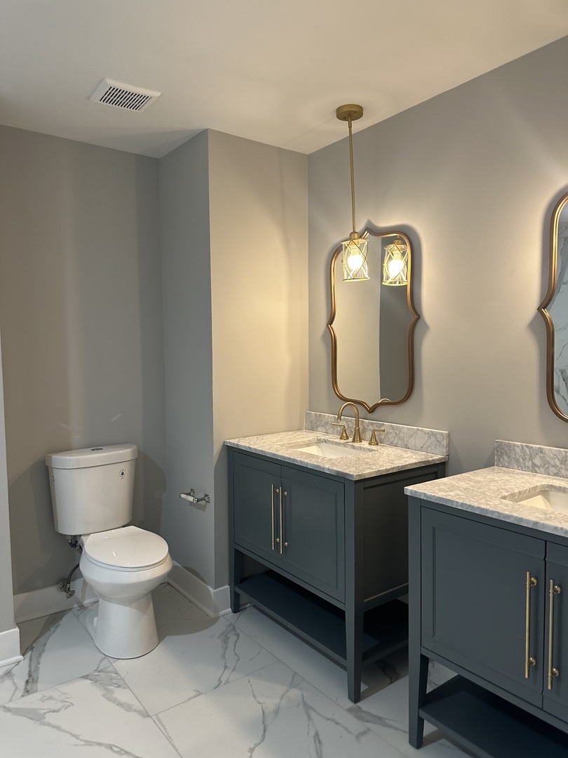 115 Somerset Road Willowbrook, IL 60527 - Photo 13 of 22 Gallery Image 13