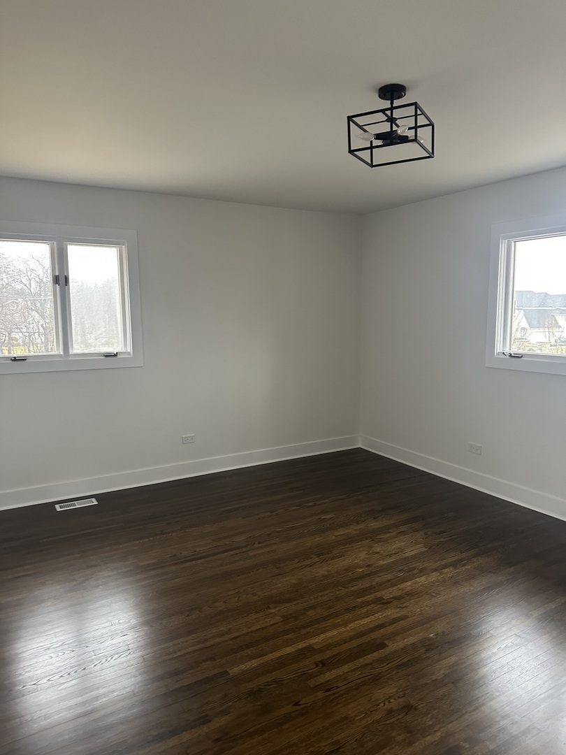 115 Somerset Road Willowbrook, IL 60527 - Photo 17 of 22 Gallery Image 17
