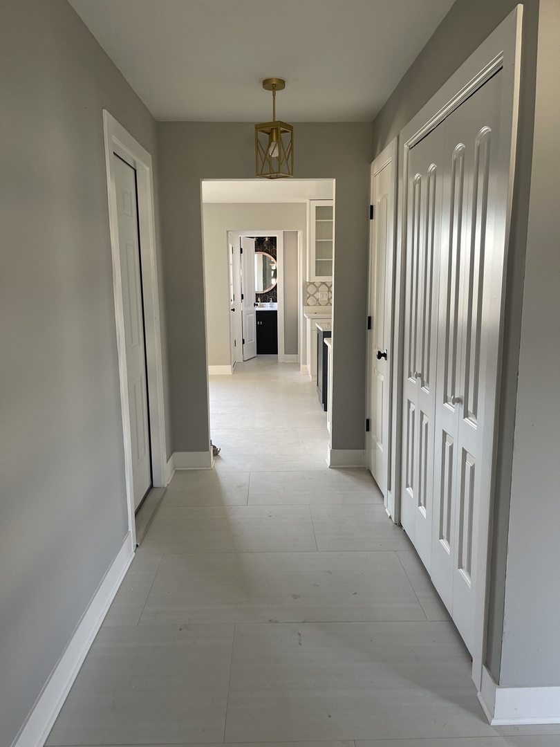 115 Somerset Road Willowbrook, IL 60527 - Photo 22 of 22 Gallery Image 22