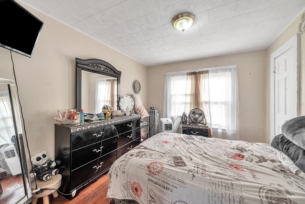 82-84 Santa Barbara Street Springfield, MA 01104 - Photo 32 of 36