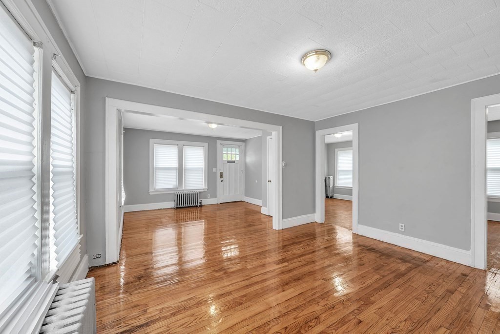 82-84 Santa Barbara Street Springfield, MA 01104 - Photo 8 of 36