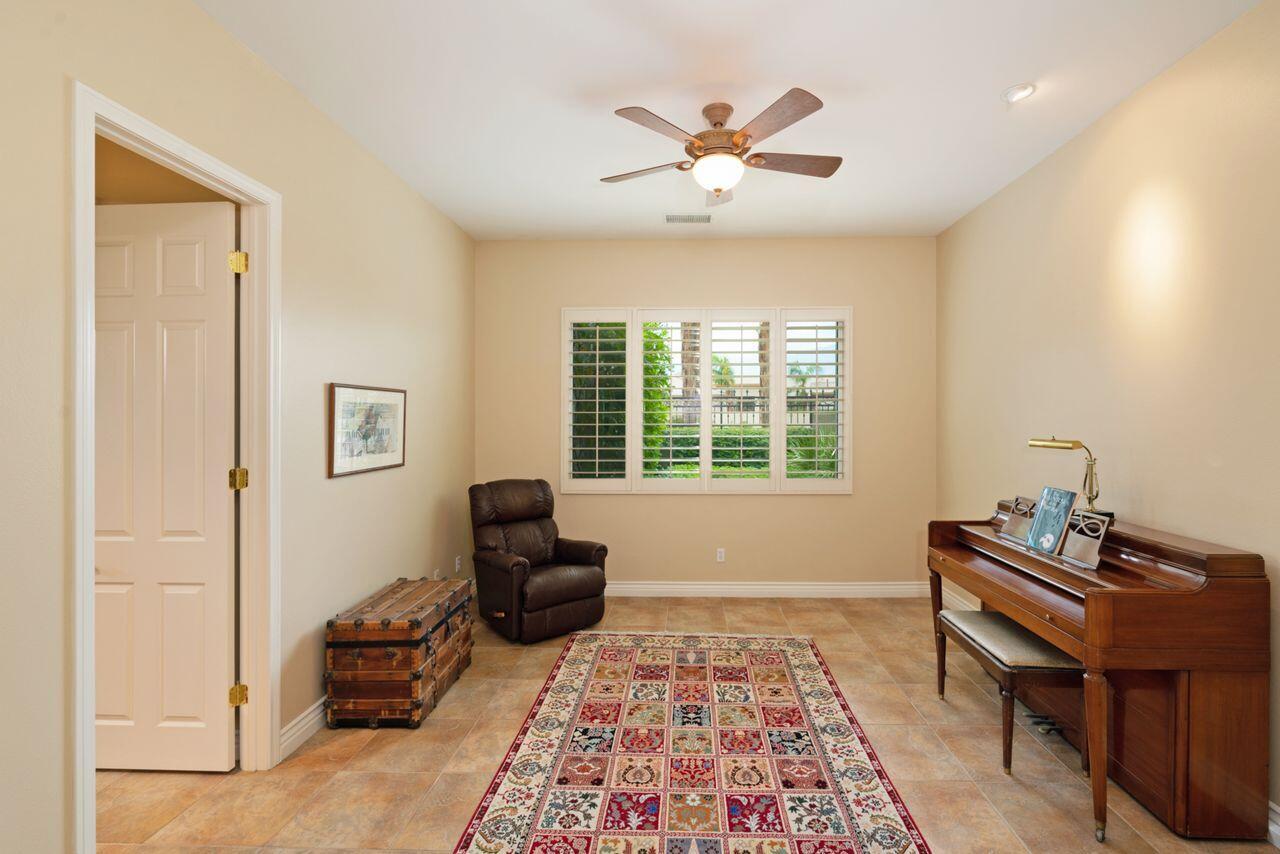 10 Marseilles Road Rancho Mirage, CA 92270 - Photo 27 of 50 28_10361338_138624_EN-138624-128