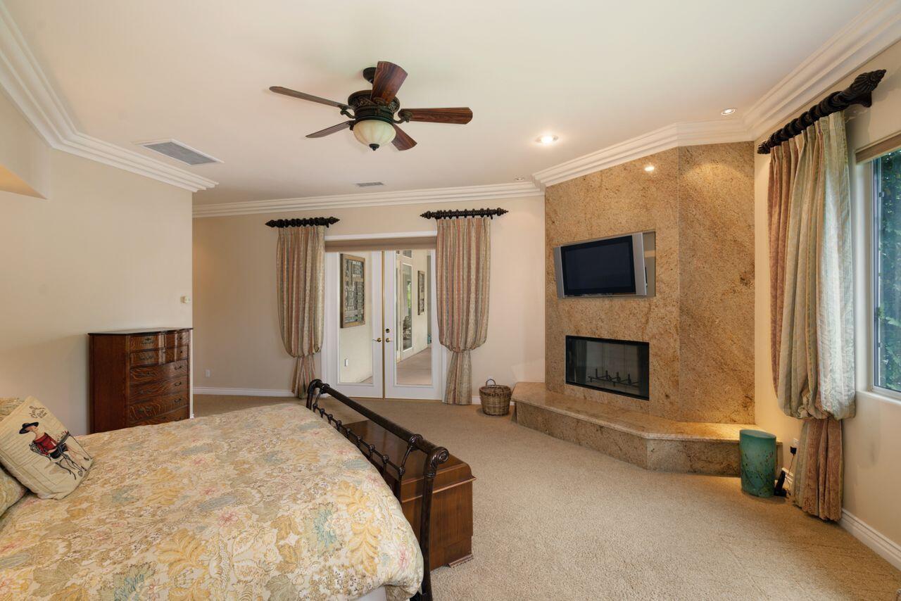 10 Marseilles Road Rancho Mirage, CA 92270 - Photo 8 of 50 35_10361347_138624_EN-138624-135