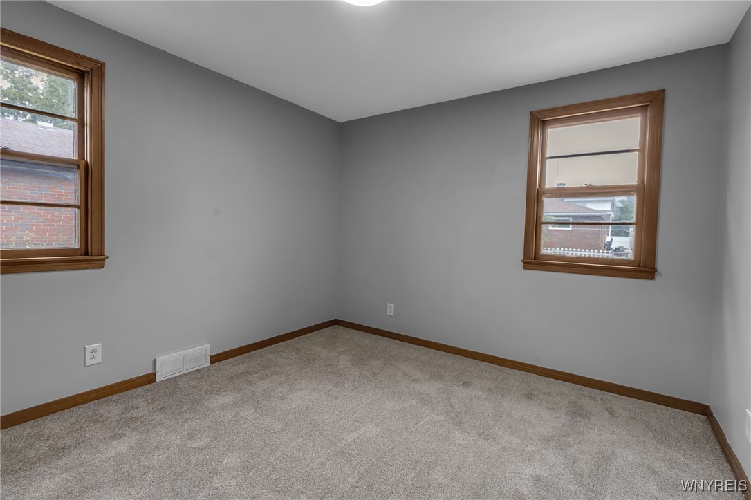 3432 Packard Road Niagara Falls, NY 14303 - Photo 10 of 20