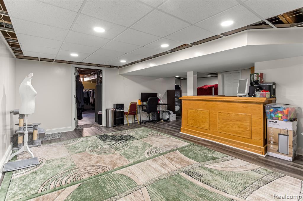 46954 Mornington Road Canton, MI 48188 - Photo 43 of 63