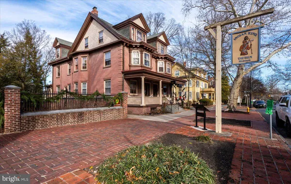 $5,200 | 406 Kings Highway East, Haddonfield, NJ 08033