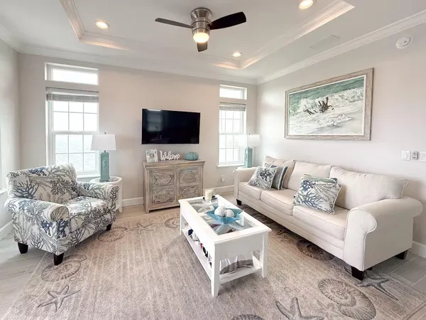 $6,000 | 453 Northeast Indian River Drive, Jensen Beach, FL 34957