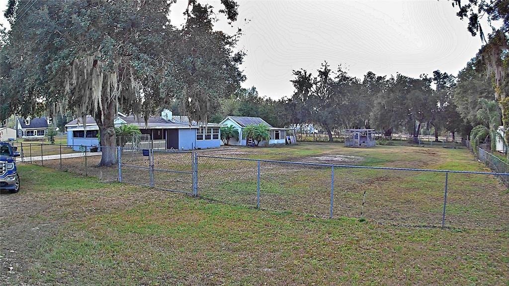 5528 Cherry Road Lakeland, FL 33810 - Photo 36 of 47 a view of a park with large trees