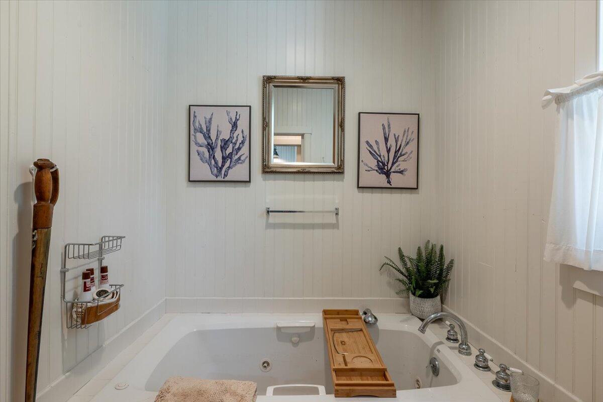 1583 Turtle Head Road Islesboro, ME 04848 - Photo 27 of 72 1583 Turtle Head Road, Islesboro