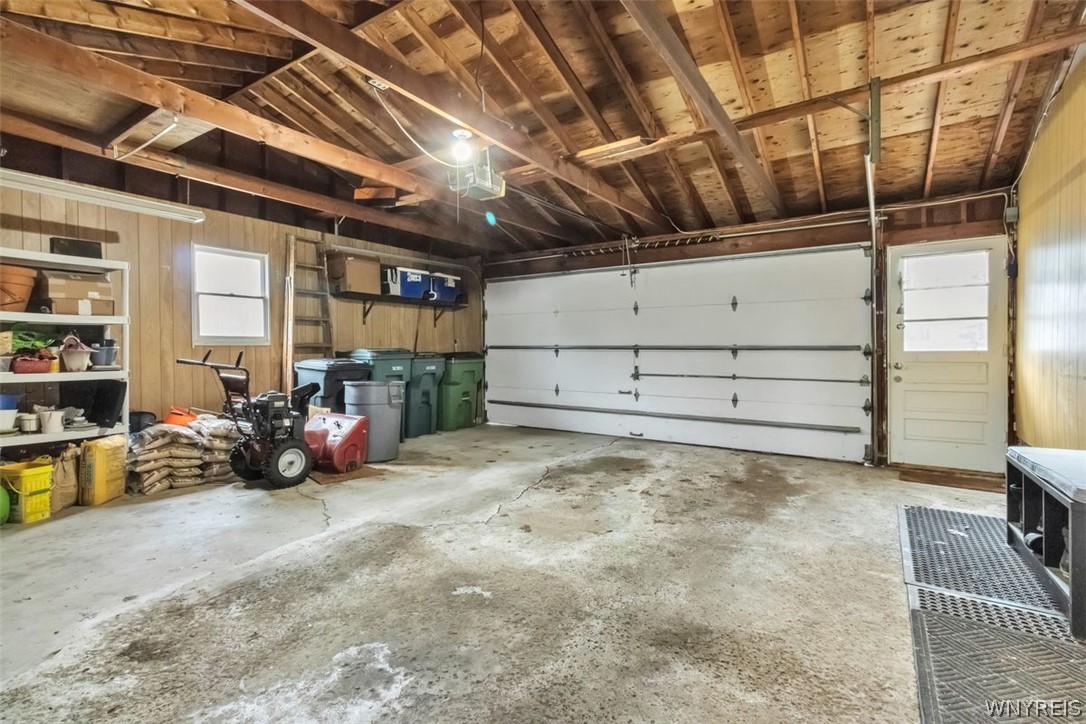 2932 Krueger Road Wheatfield, NY 14120 - Photo 22 of 26 attached garage