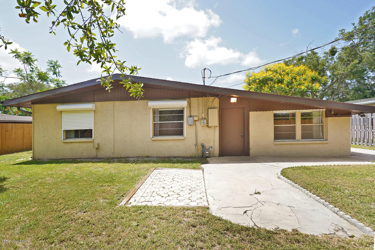 2168 Laden Road Melbourne, FL 32935 - Photo 22 of 27 Rear