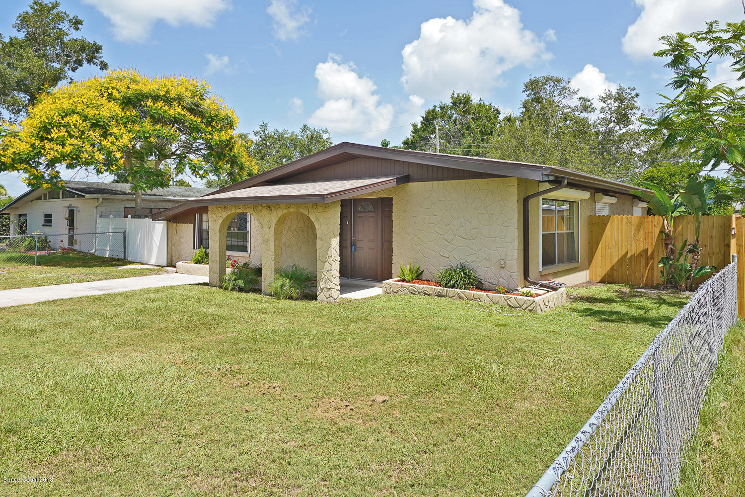 2168 Laden Road Melbourne, FL 32935 - Photo 25 of 27 Front