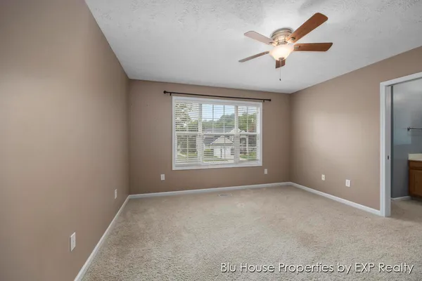 $2,700 | 3689 Maple Hurst Drive Southeast, Grand Rapids, MI 49512