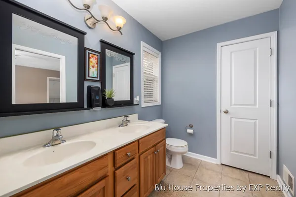 $2,700 | 3689 Maple Hurst Drive Southeast, Grand Rapids, MI 49512