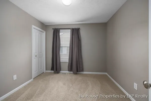 $2,700 | 3689 Maple Hurst Drive Southeast, Grand Rapids, MI 49512