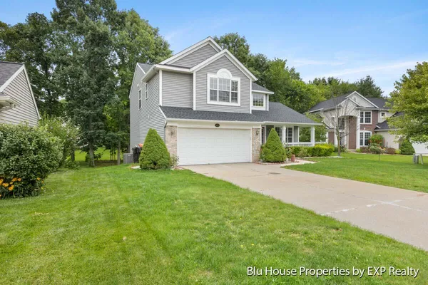 $2,700 | 3689 Maple Hurst Drive Southeast, Grand Rapids, MI 49512