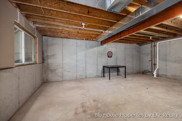 $2,700 | 3689 Maple Hurst Drive Southeast, Grand Rapids, MI 49512