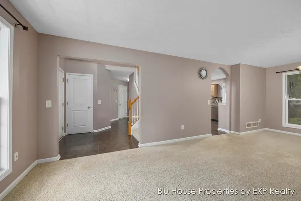 $2,700 | 3689 Maple Hurst Drive Southeast, Grand Rapids, MI 49512