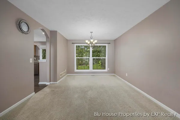 $2,700 | 3689 Maple Hurst Drive Southeast, Grand Rapids, MI 49512