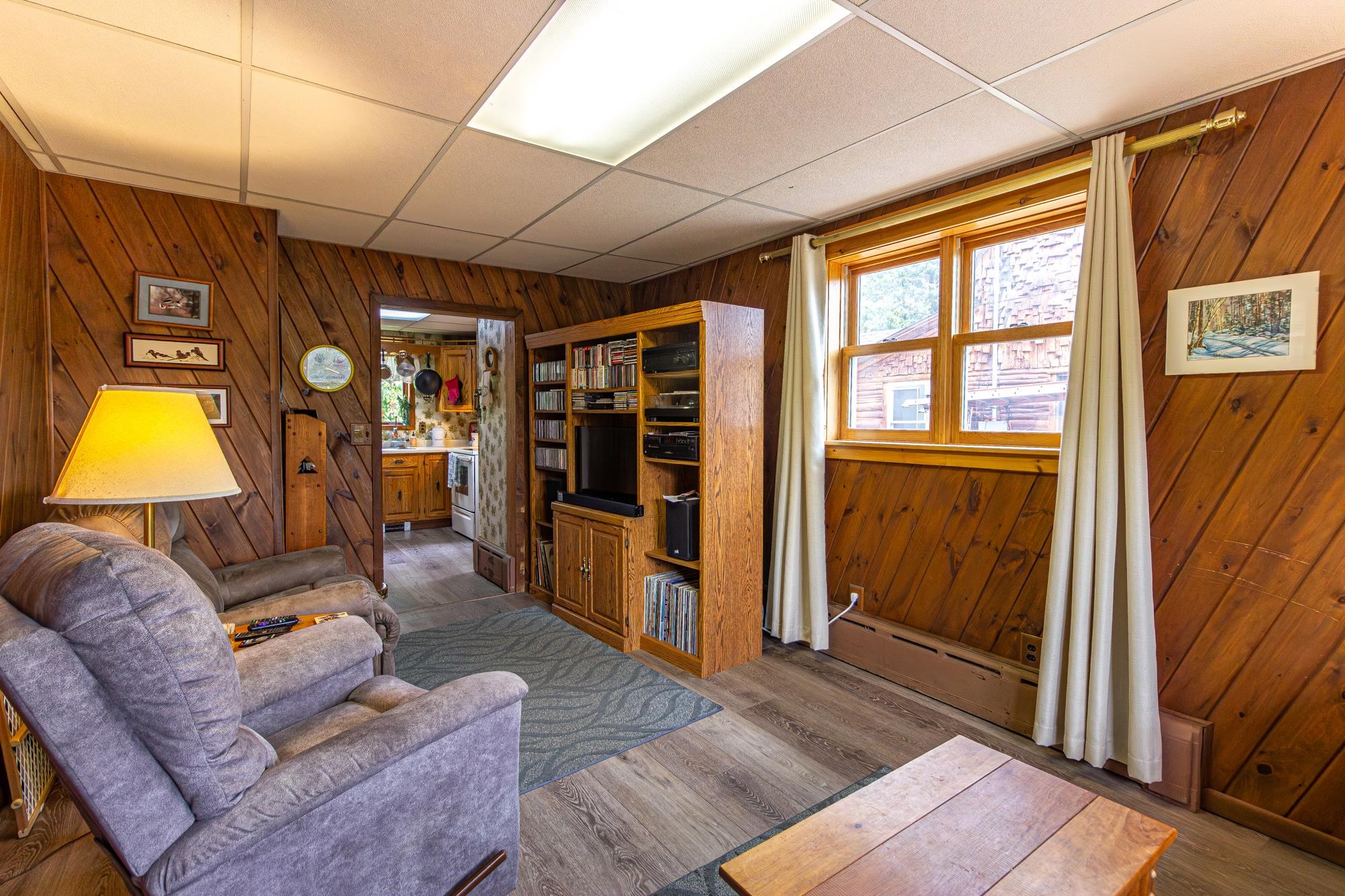 85 West Chandler Street Ely, MN 55731 - Photo 4 of 55