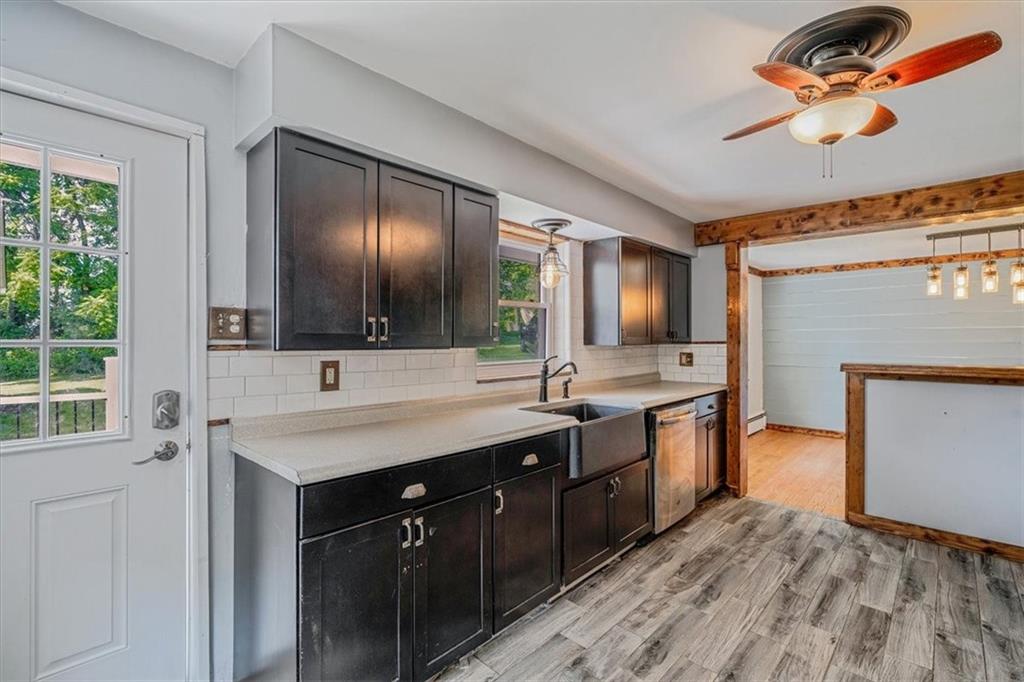 104 Linden Road Canonsburg, PA 15317 - Photo 7 of 48 a spacious bathroom with a sink double vanity granite and a mirror