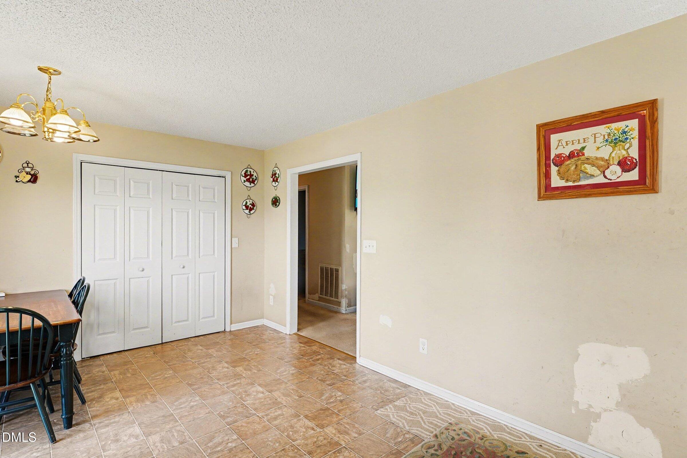 15401 Dunn Road Godwin, NC 28344 - Photo 10 of 31 010_file_9113