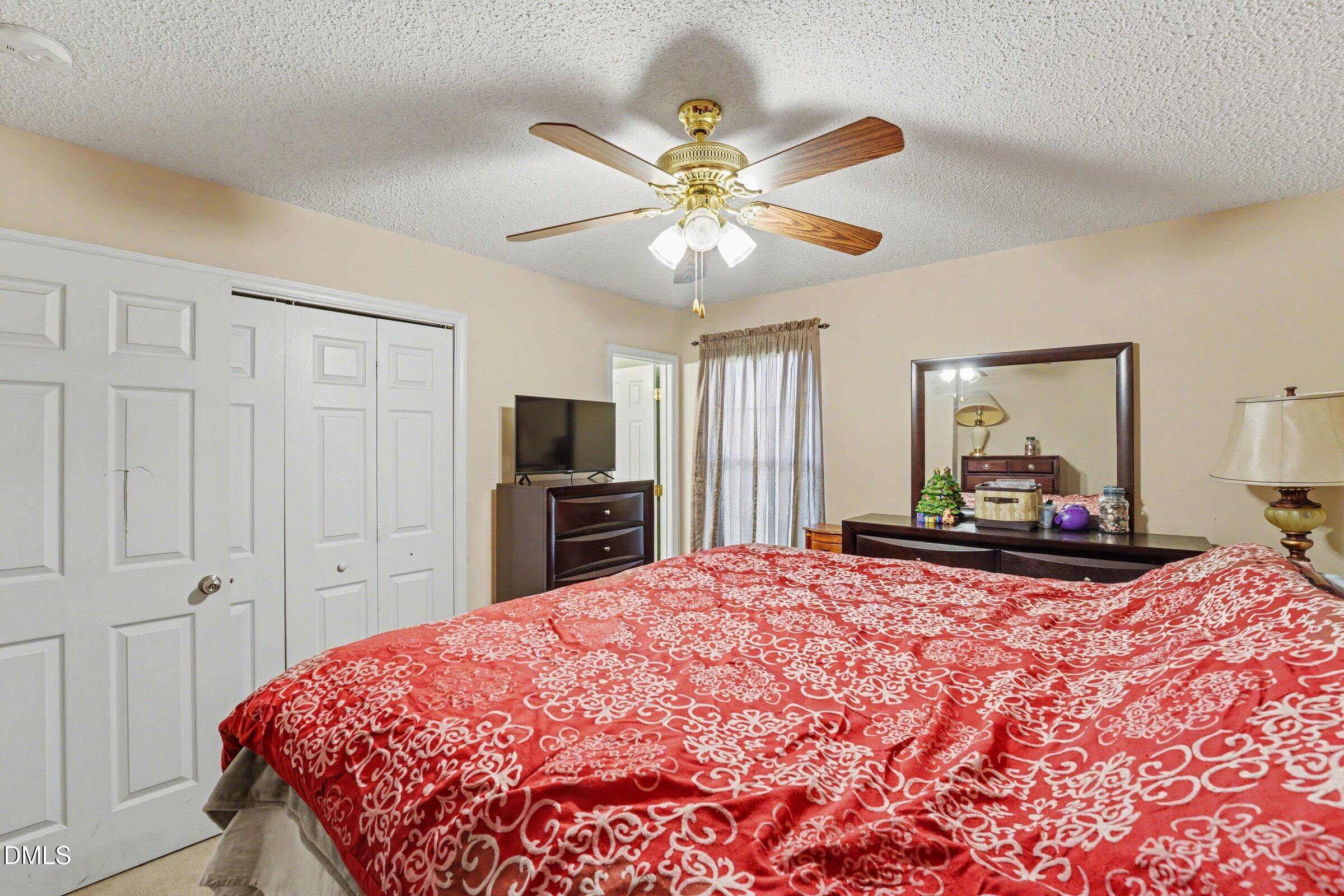 15401 Dunn Road Godwin, NC 28344 - Photo 15 of 31 015_file_5180