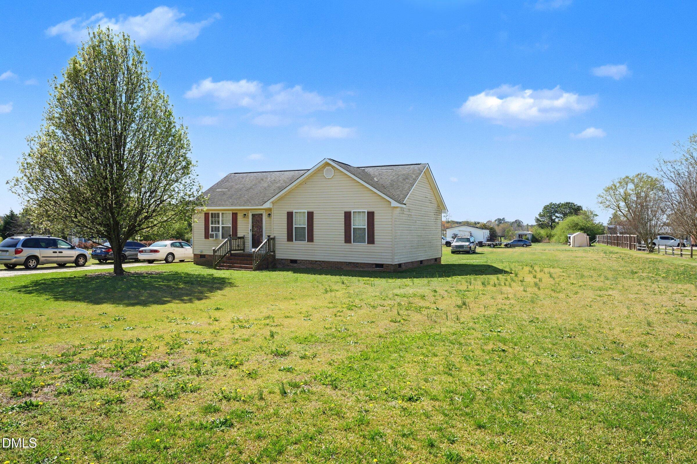 15401 Dunn Road Godwin, NC 28344 - Photo 28 of 31 028_file_5640