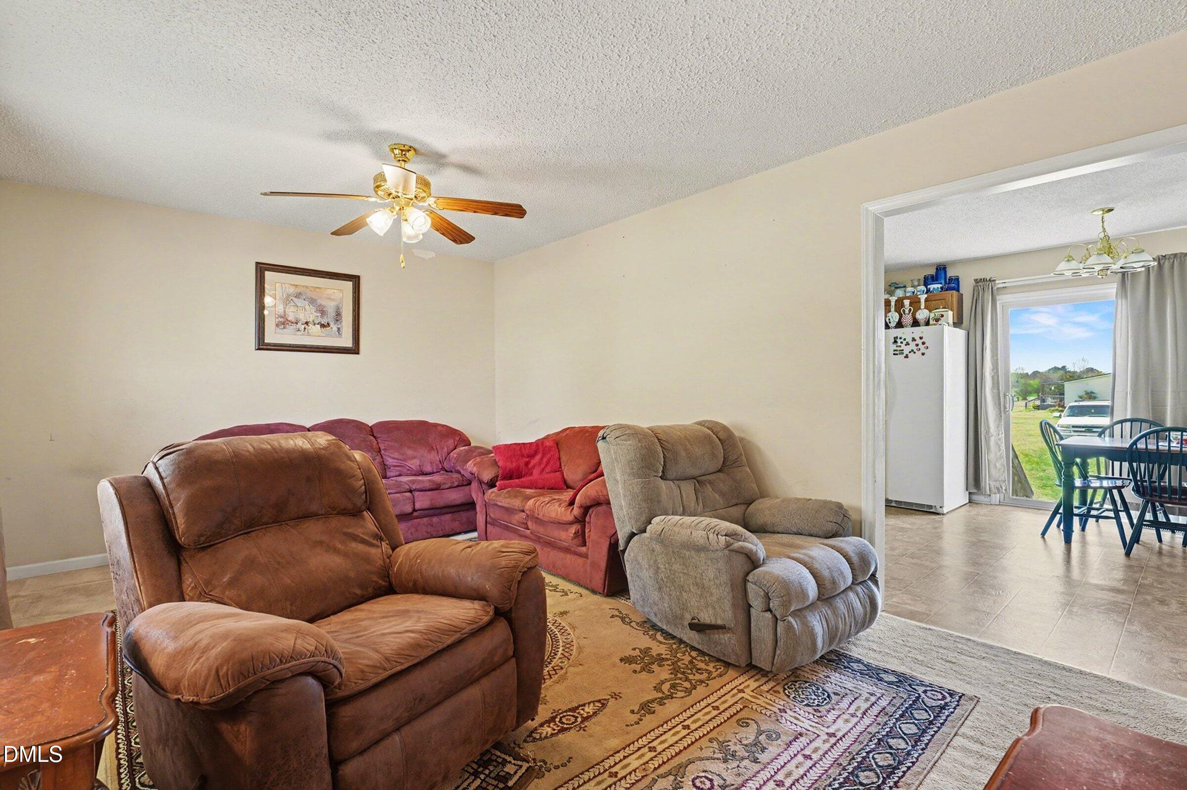 15401 Dunn Road Godwin, NC 28344 - Photo 6 of 31 006_file_3360