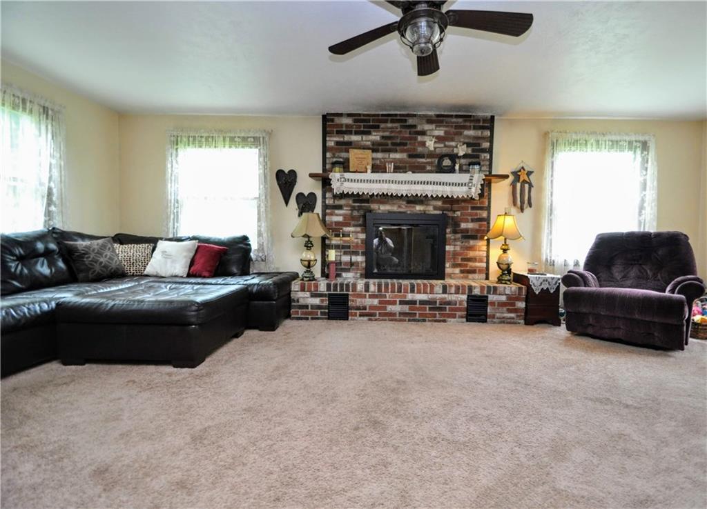 372 Leeper Road Rostraver Township, PA 15012 - Photo 5 of 25